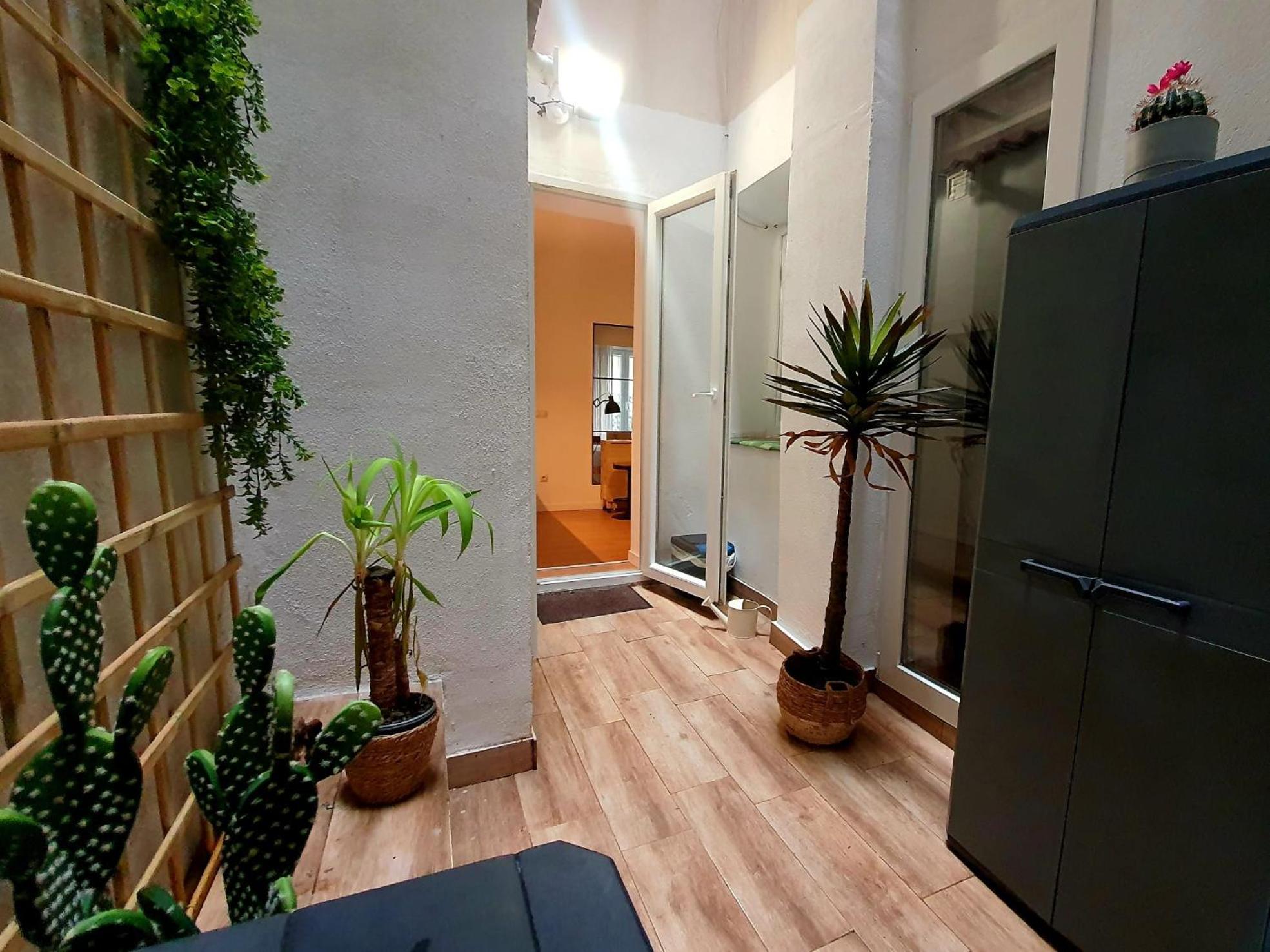 Rentadore Atocha Suites Μαδρίτη Εξωτερικό φωτογραφία